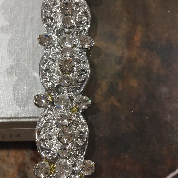 CIEL Collectables Frame - Picture 3 of 10